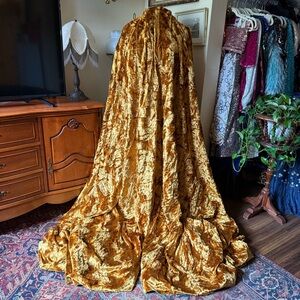 Luxurious 1960s Gold Velvet Panel